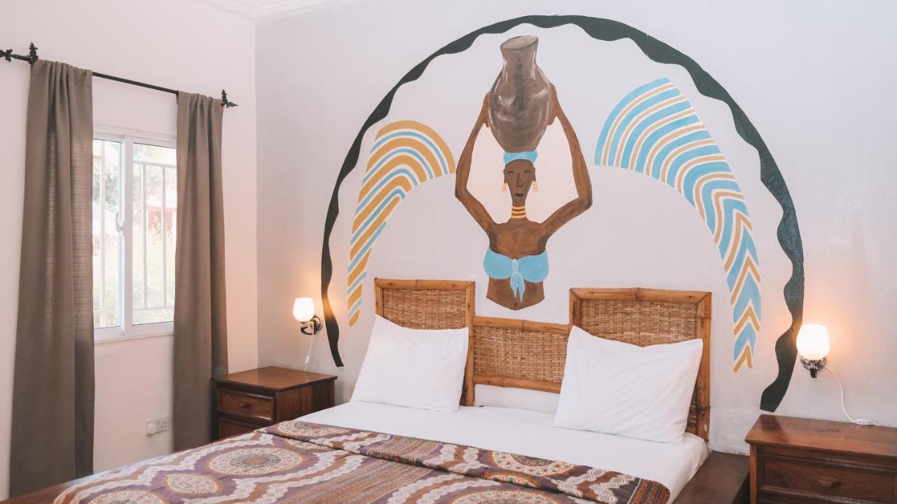 Bamboo Garden Hotel Serrekunda Eksteriør bilde